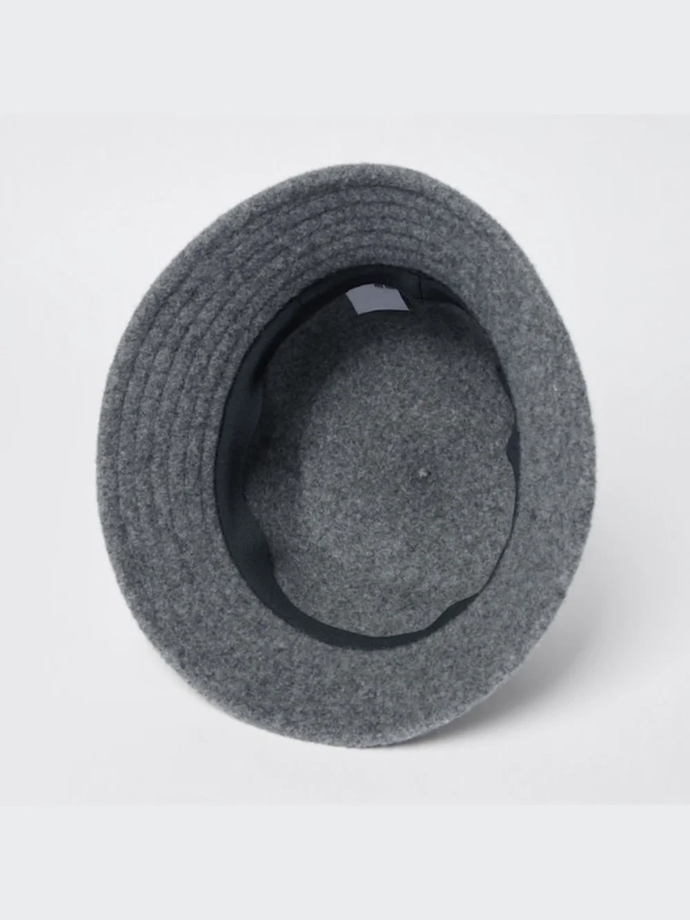 Uniqlo Adjustable 100% Wool Bucket Hat off white
